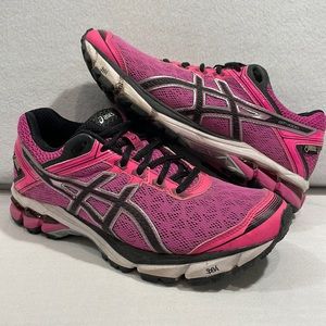 Asics Women’s GT-1000 (4) Gore-Tex Size 7 1/2 Style# T5B7N